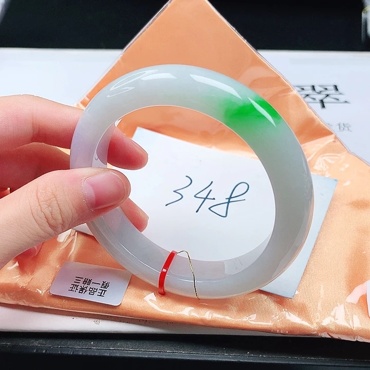 翡翠手镯未镶嵌缅甸天然a货手镯58+