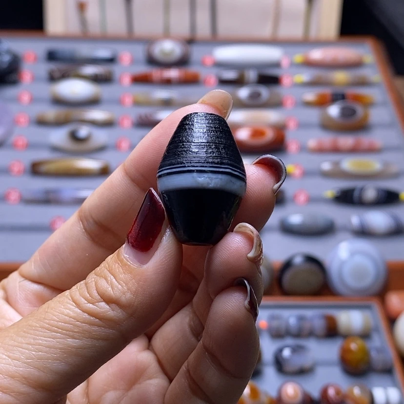 【闪购商品】玛瑙/玉髓珠宝半成品未镶嵌朱*燃