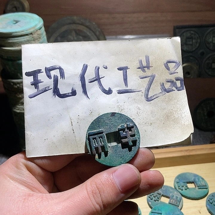 铜现代翻砂制作工艺品