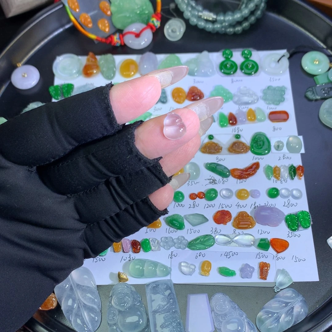 翡翠未镶嵌吊坠(不含链)冰葫芦