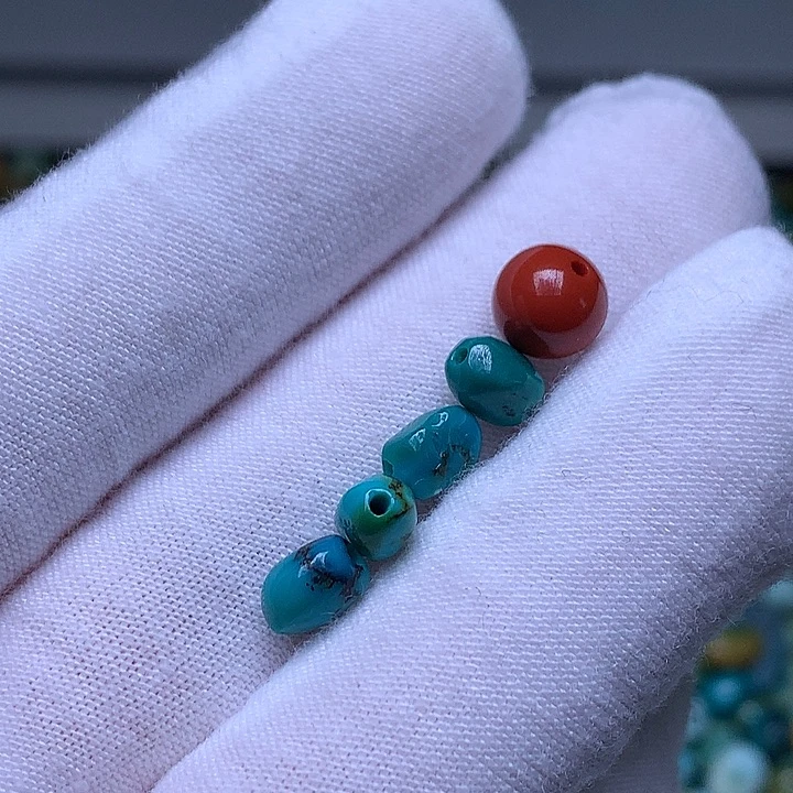 南红玛瑙未镶嵌珠宝奇石