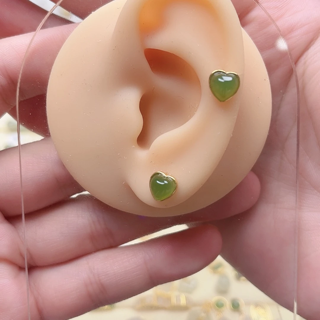 和田玉银S925镶嵌耳饰