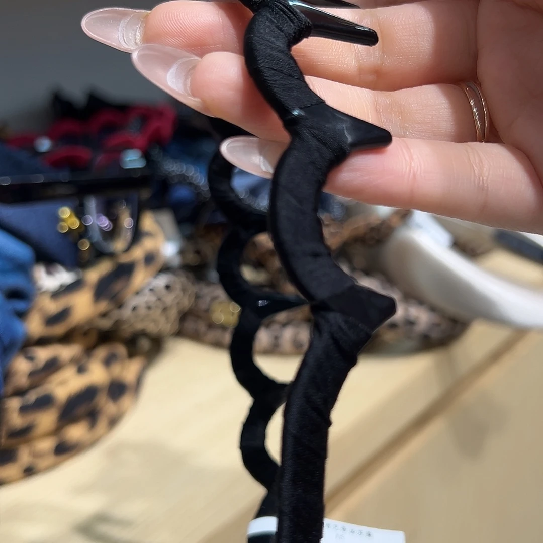 无非金属黑色带齿发箍