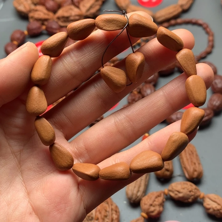 手串文玩核桃610松子