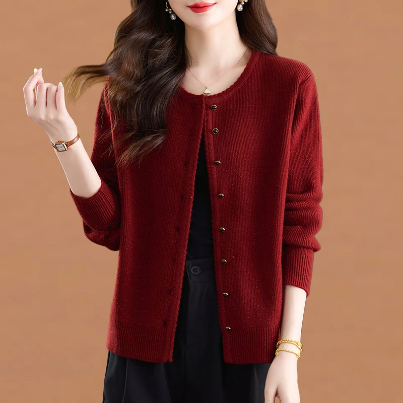 秋冬2025新款针织衫开衫女上衣长袖短款时尚洋气外搭披肩毛衣外套