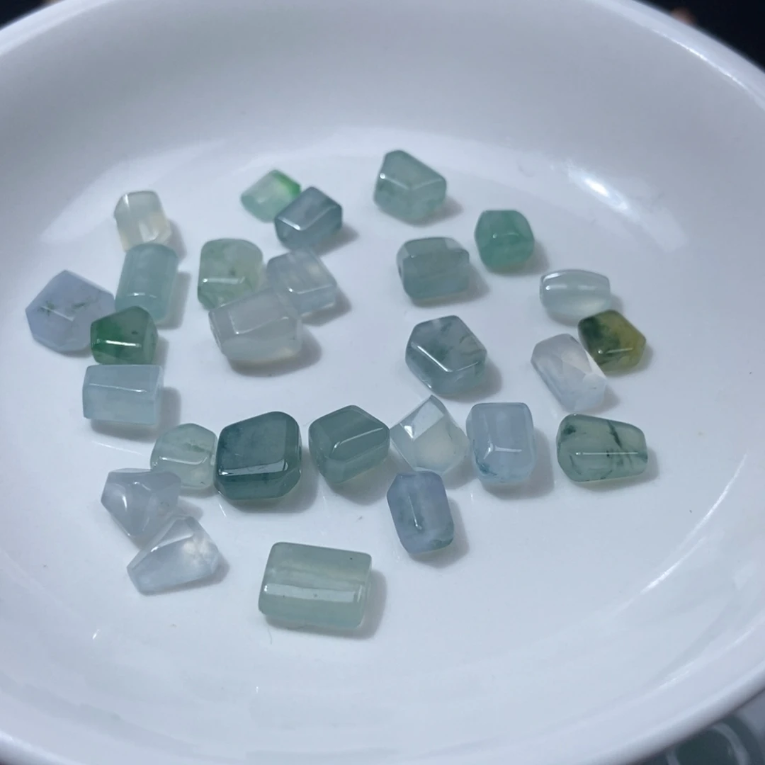 定制翡翠未镶嵌单个价格