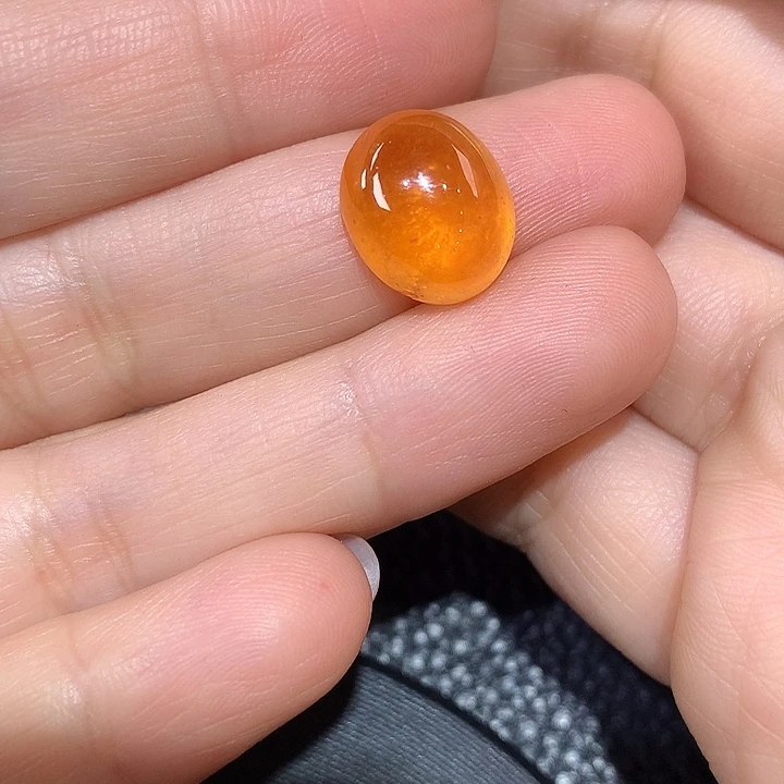 石榴石裸石未镶嵌10.25ct芬达石素面