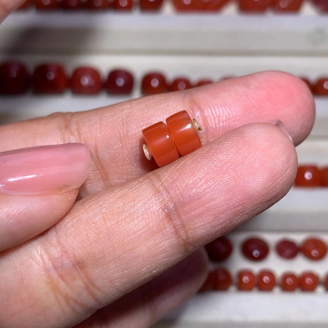 南红玛瑙未镶嵌药片对珠7×4微沙带 保山