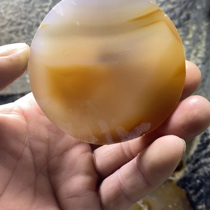 定制玛瑙手镯未镶嵌