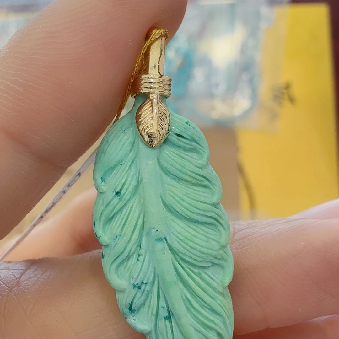 绿松石18K金镶嵌珠宝奇石