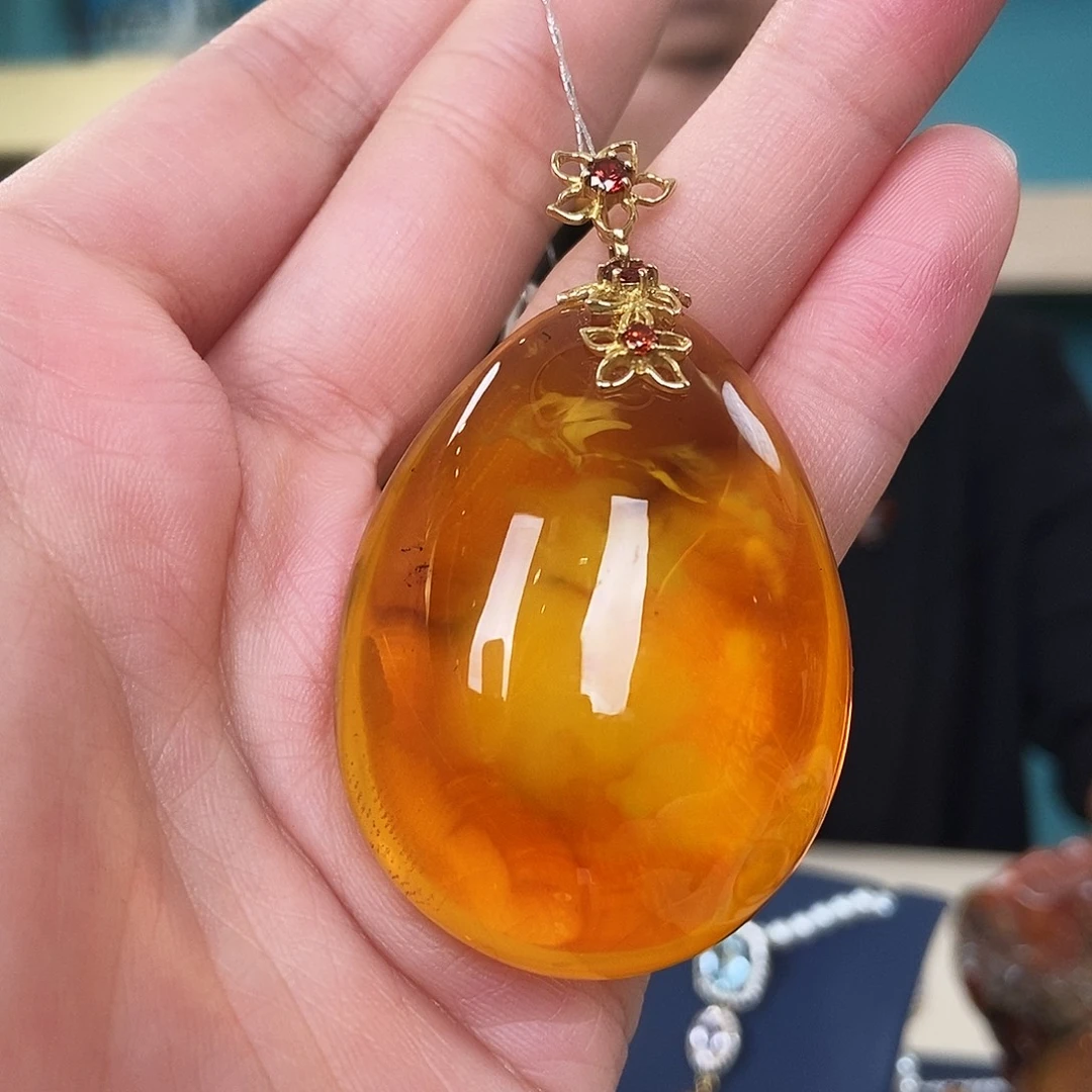 琥珀14K金镶嵌颈饰