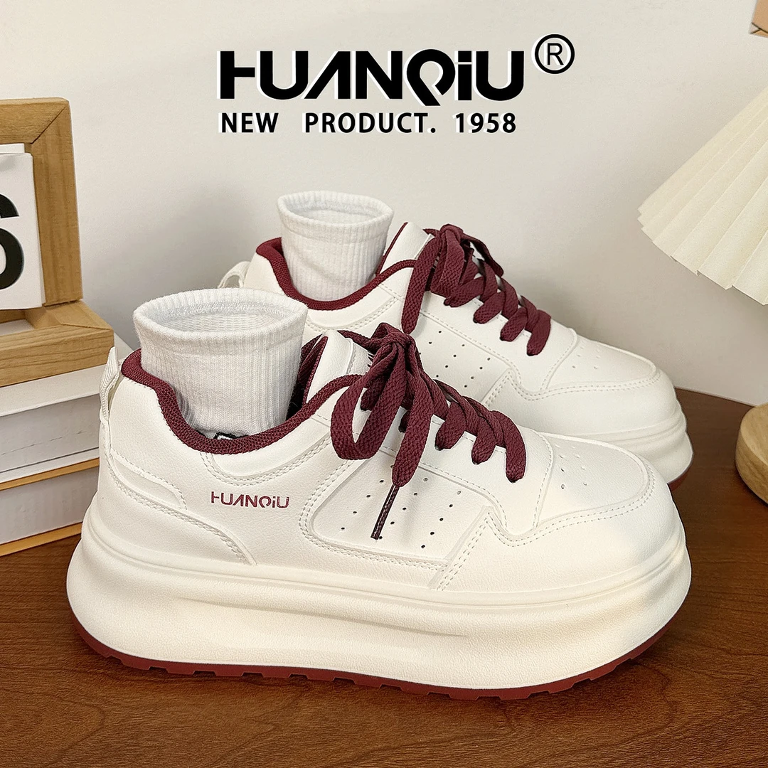 环球厚底酒红小白鞋女款2025秋季新款高颜值鞋子百搭休闲增高板鞋