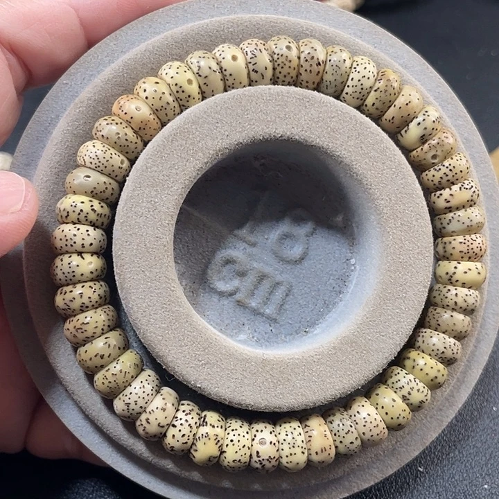 星月菩提吊坠雕刻碗珠手串9