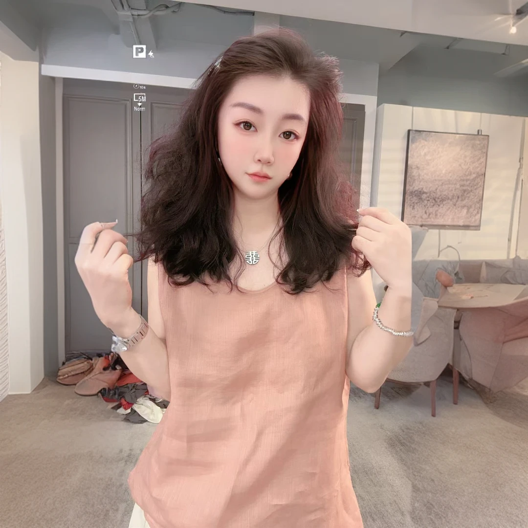 【广州微姐】夏季轻薄宽松型时尚打底背心3129