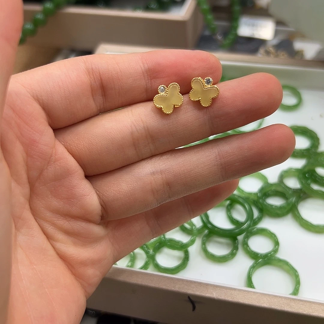 和田玉银S925镶嵌耳饰