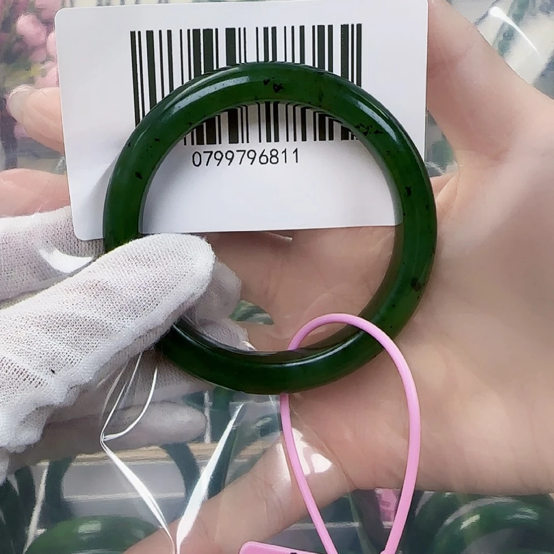 和田玉（碧玉）手镯未镶嵌55