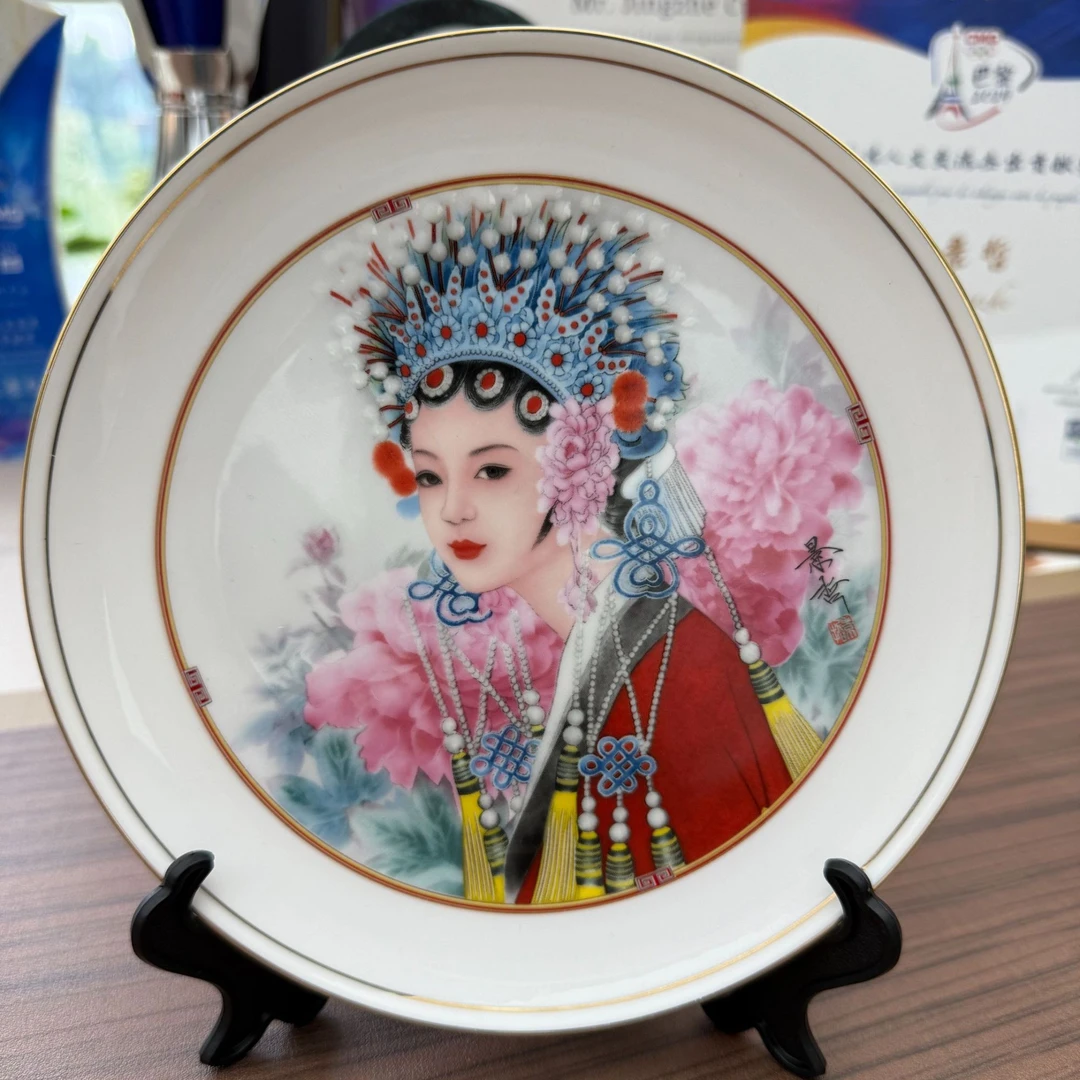 崔理事-珐琅彩人物瓷盘（小）