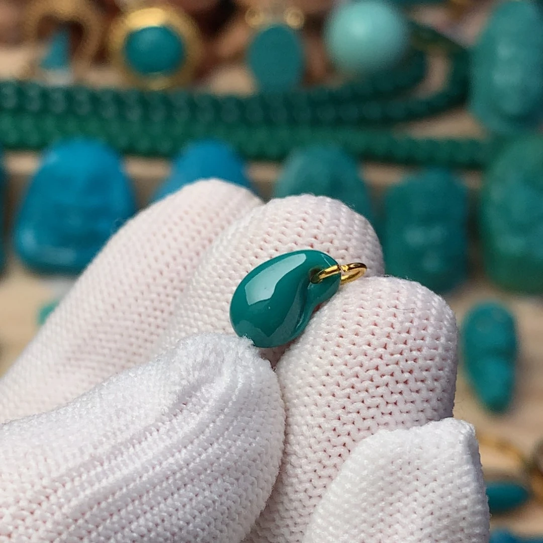 未镶嵌绿松石珠宝奇石