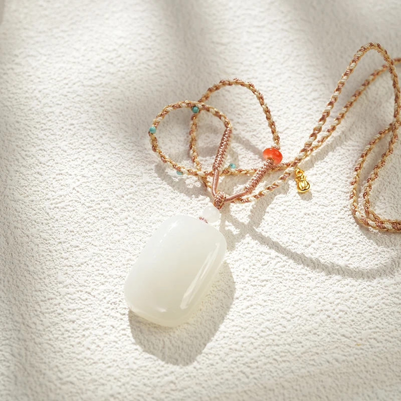 新疆和田玉白玉平安无事牌随机发一件 鑫浩矿业