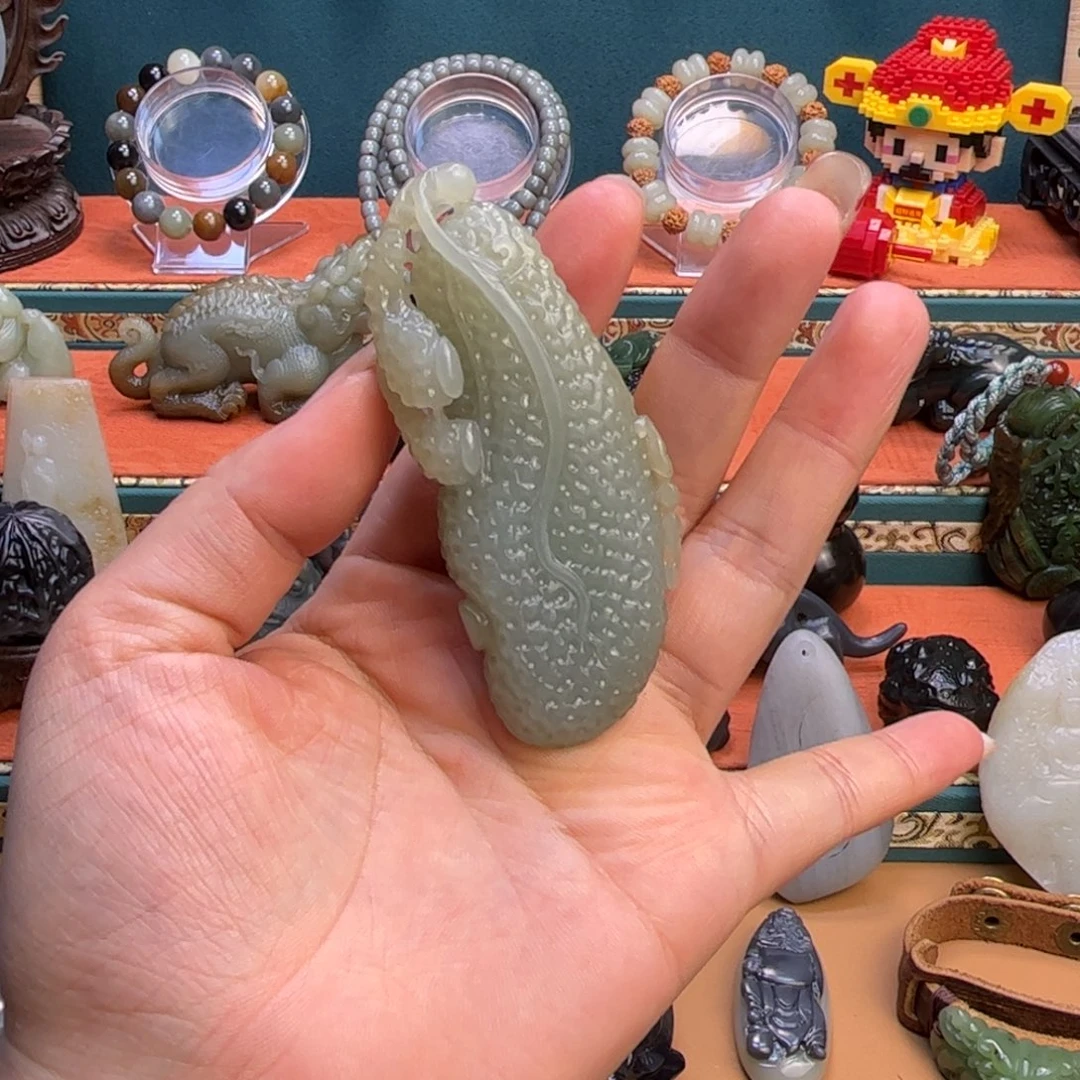 未镶嵌和田玉挂件