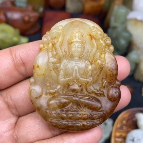 蛇纹石玉未镶嵌颈饰12