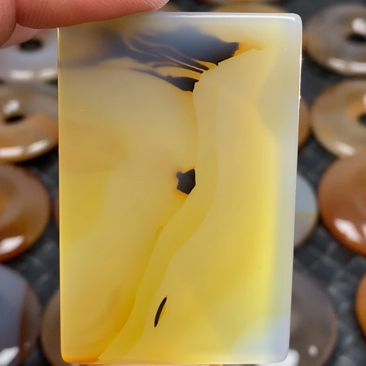 玛瑙/玉髓未镶嵌颈饰