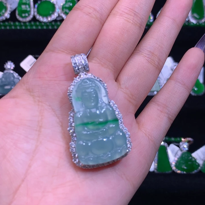 【闪购商品】颈饰银S925镶嵌翡翠天然翡翠