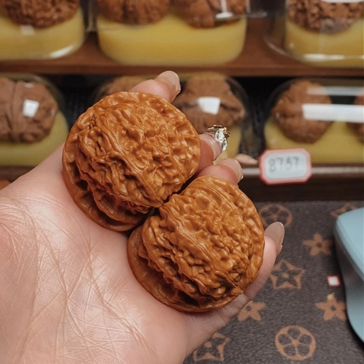 把件文玩核桃41球白