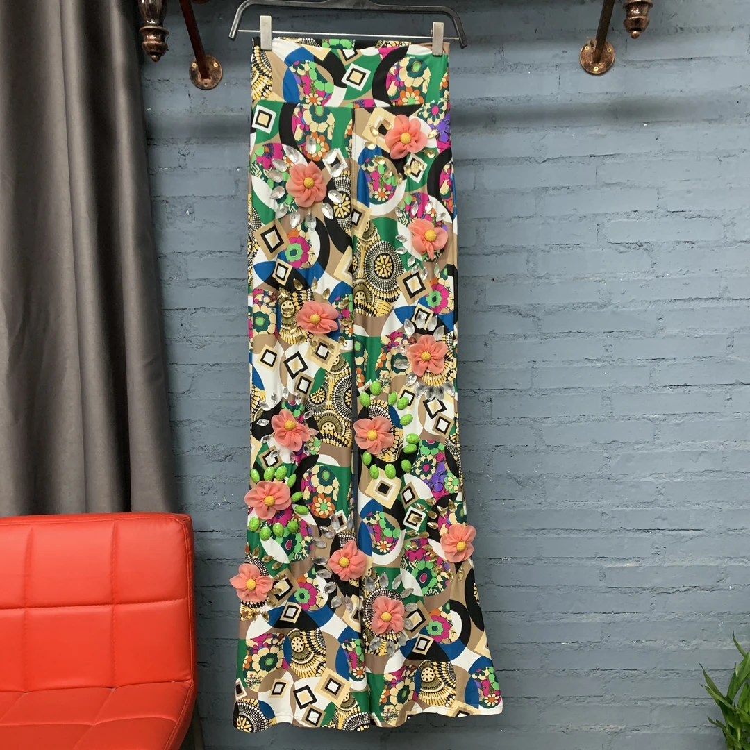 高腰显瘦花色鲨鱼裤喇叭裤