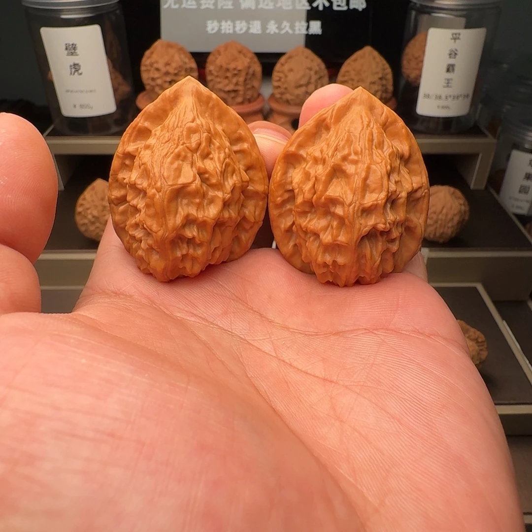 吊坠文玩核桃大红袍38-40-45尺寸