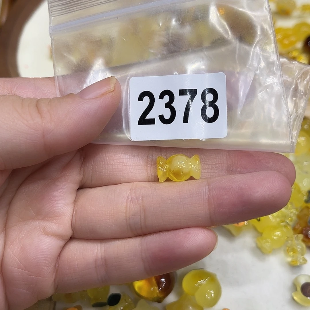 琥珀未镶嵌珠宝奇石