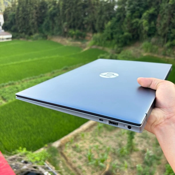 95新 HP/惠普 性能独显10核i5 1235u 16+512G mx550 2G 15.6寸蓝