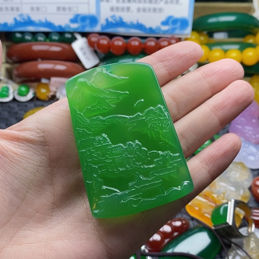 张***信玛瑙/玉髓未镶嵌颈饰