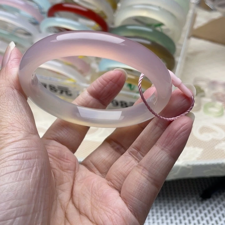 玛瑙/玉髓未镶嵌手镯57圈口