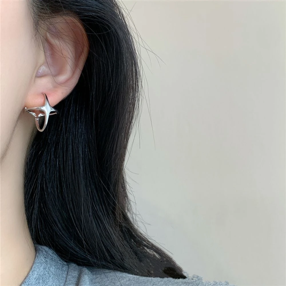 卡柒 铜合金耳饰 冷淡风几何星星耳环时尚小众设计高级感百搭耳饰