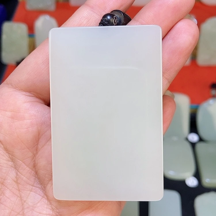 【闪购商品】颈饰未镶嵌和田玉