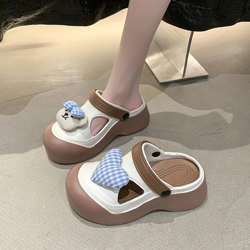 可爱卡通洞洞鞋女2025春夏季新款时尚休闲百搭外穿踩屎感包头半拖