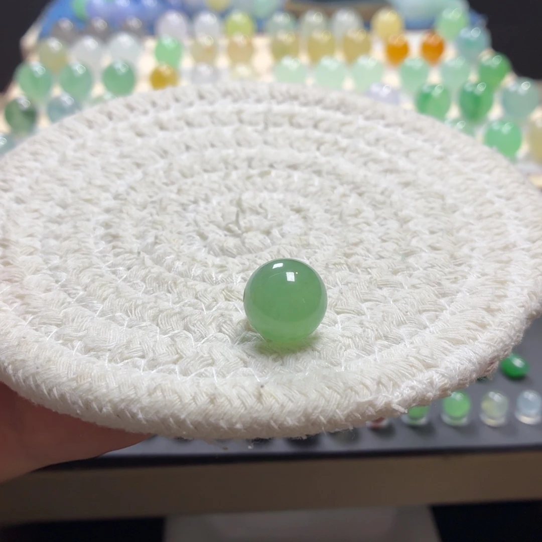 翡翠未镶嵌手链12.5翡翠圆珠