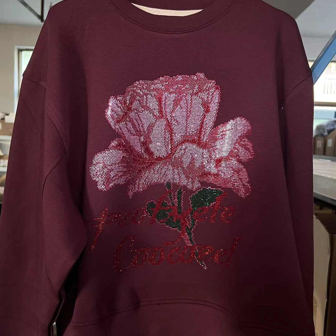 酒红满钻老虎花朵配饰AZ540