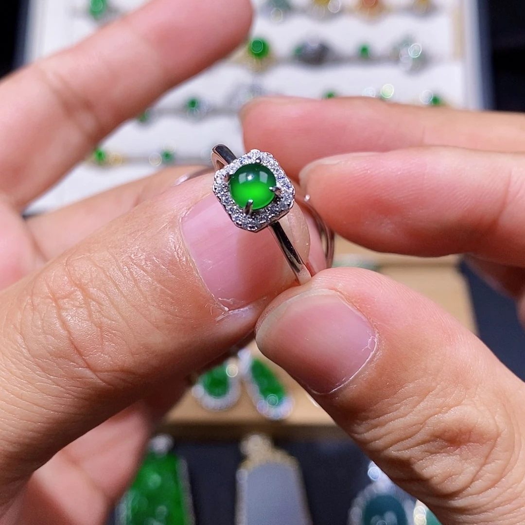 银S925镶嵌戒指翡翠戒指