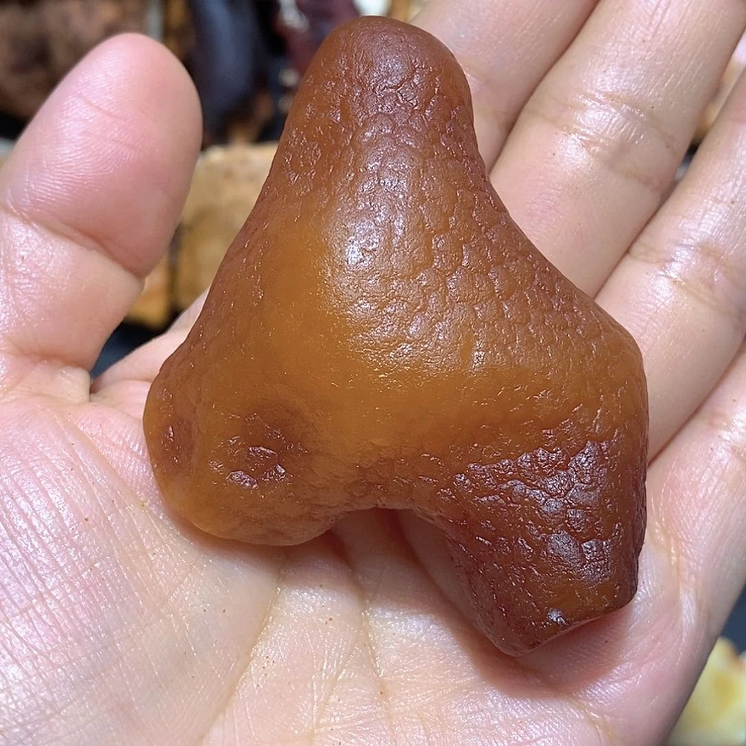 定制琥珀文*蜜蜡原石