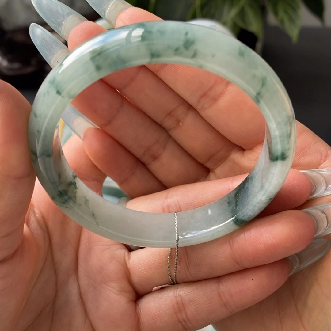 翡翠未镶嵌手镯天然