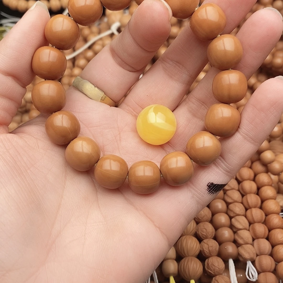 .***猴头核桃手串原皮原色原生态