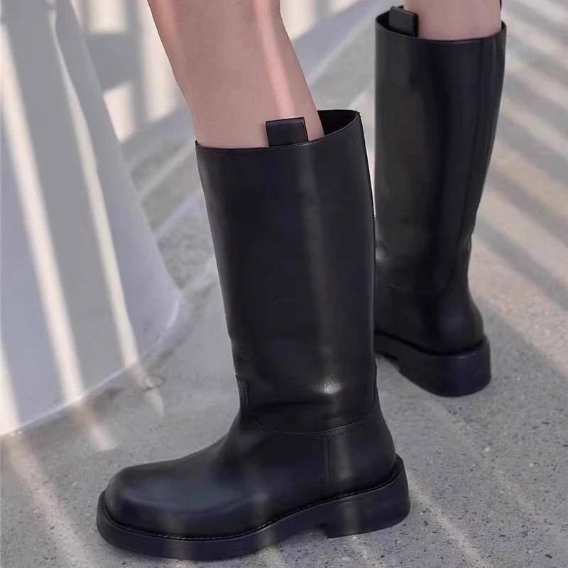 【欧货专柜】秋冬新款高筒女靴子真皮套筒牛皮马丁靴圆头厚底中筒靴