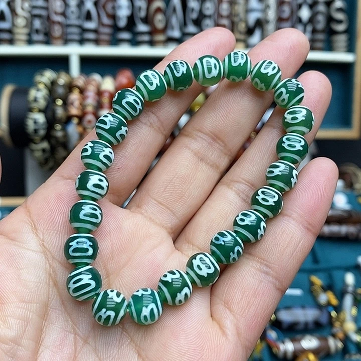 玛瑙/玉髓颈饰合金我***乖