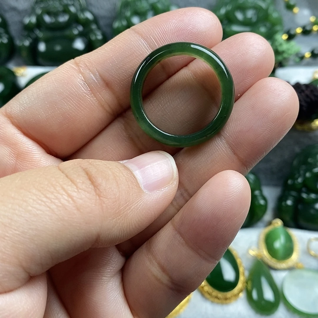 和田玉（碧玉）未镶嵌颈饰19.9