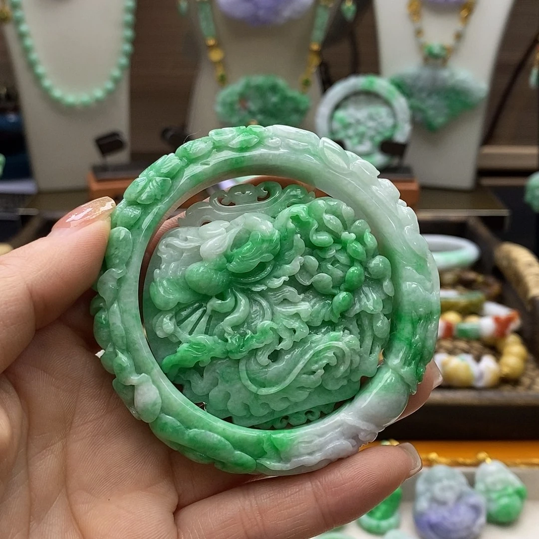 翡翠未镶嵌颈饰天然59