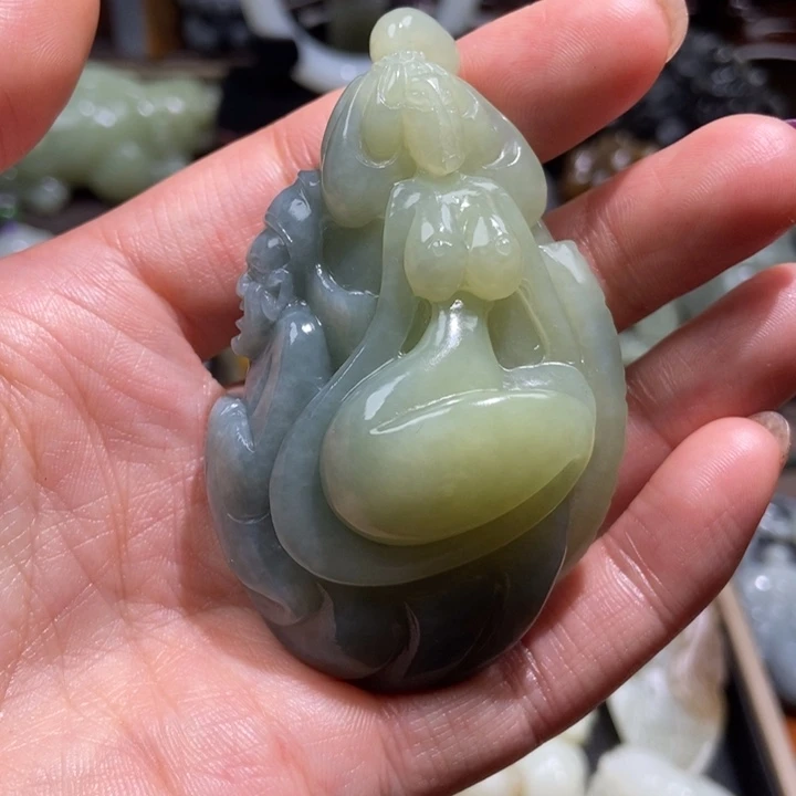 颈饰未镶嵌和田玉