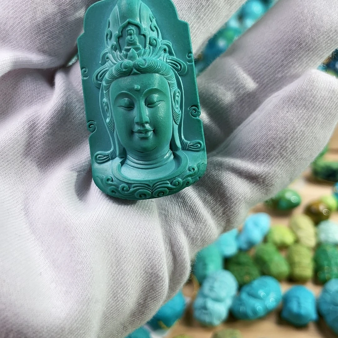 绿松石未镶嵌珠宝奇石