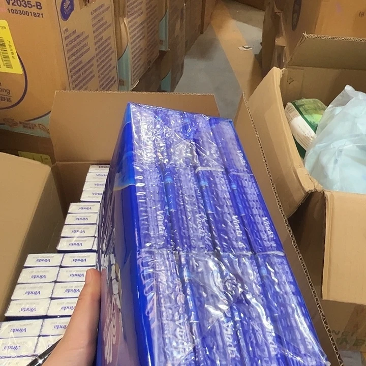 36小包纸巾。